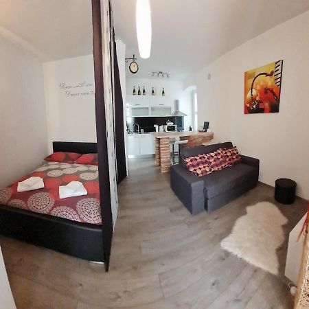 Studios S Zadar Bagian luar foto