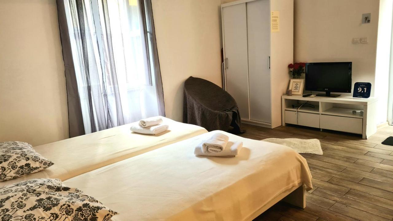 Studios S Zadar Bagian luar foto