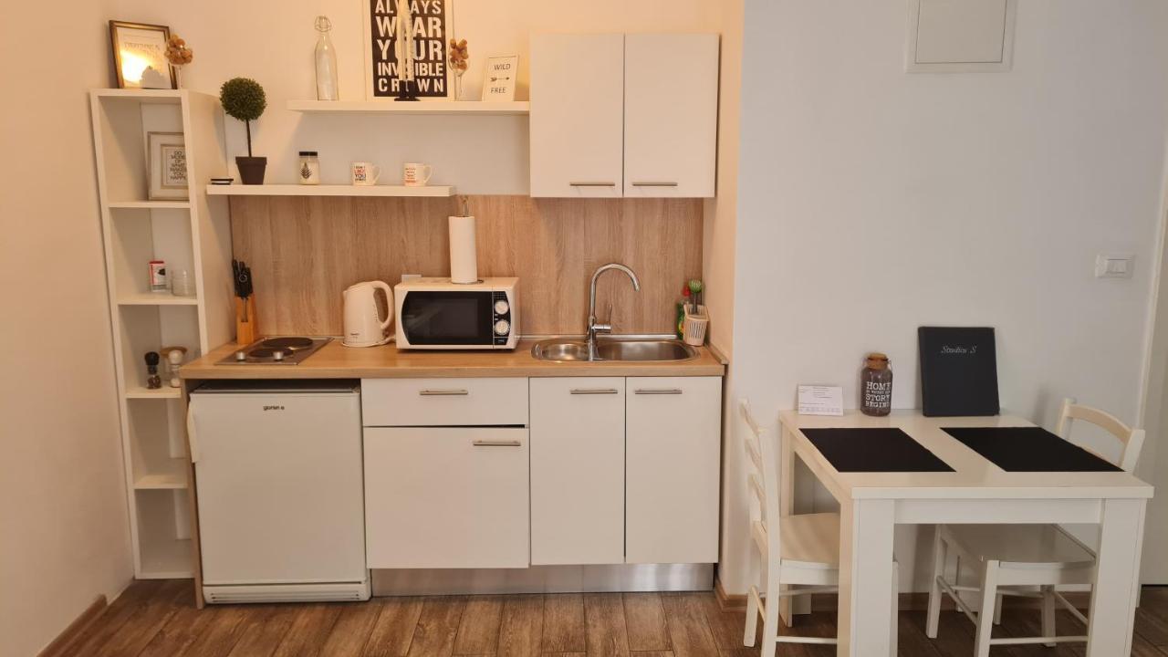 Studios S Zadar Bagian luar foto