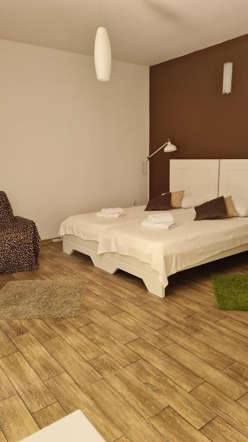Studios S Zadar Bagian luar foto
