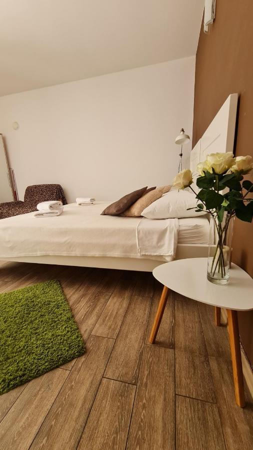 Studios S Zadar Bagian luar foto