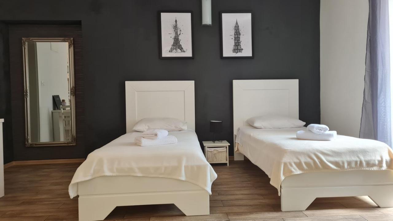 Studios S Zadar Bagian luar foto