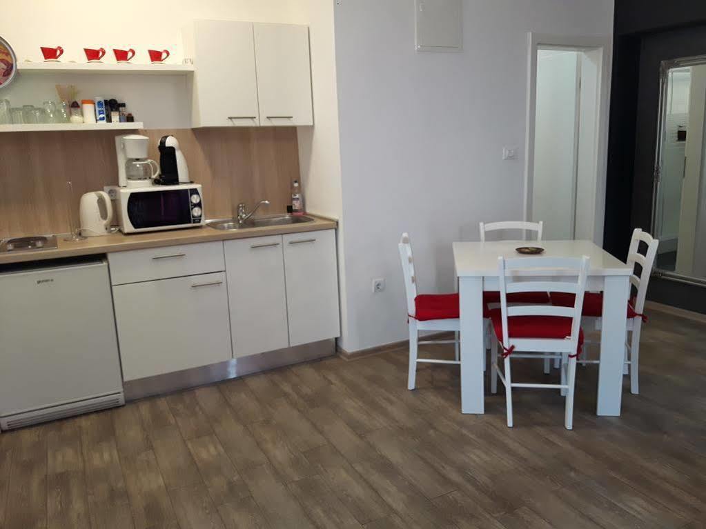 Studios S Zadar Bagian luar foto