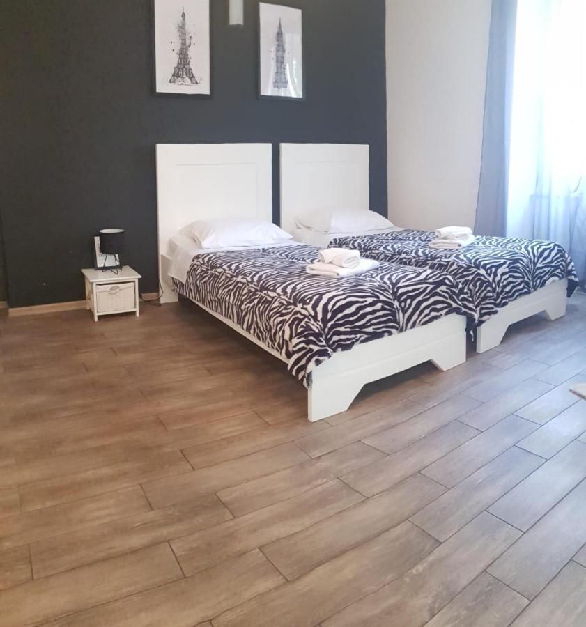 Studios S Zadar Bagian luar foto