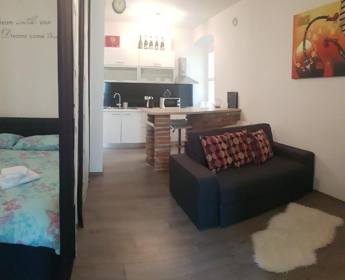 Studios S Zadar Bagian luar foto